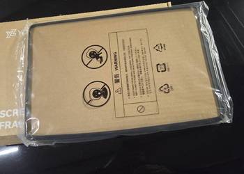 Ochraniacz na ramkę ekranu Tesla y juniper