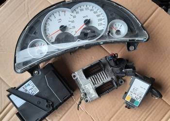 kompletny zestaw startowy Opel Corsa C 1.2 16V 55352622 0261208253 SS