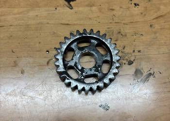 Zębatka napędzająca pompę wody Suzuki RM 250 1996-2000