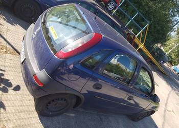 Opel Corsa C 1.0 2003r. Opłaty na rok