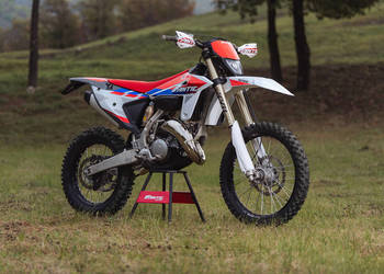 FANTIC XE125 MY26 ENDURO z homologacją na B 2026
