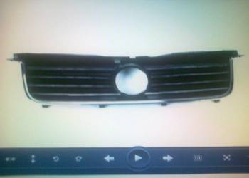 V-w Passat 2000- atrapa z chromem nowa