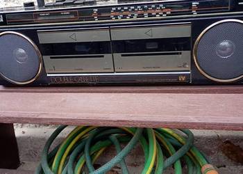 Radio magnetofon kasety