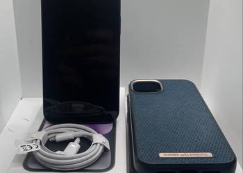 iPhone 14 256 GB + 4 etui