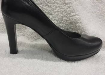 Czarne buty na wysokim obcasie i platformie, Lasocki, rozmiar 36