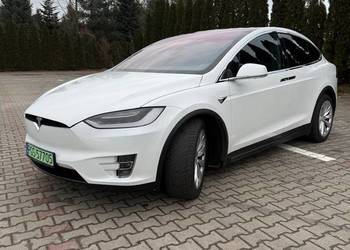 TESLA Model X 75D