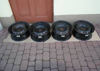 Stalowe 6,5Jx16 cali  5x114,3 ET-40 Nissan Qashqai Juke