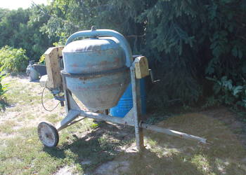 Betoniarka 200L/380V ZREMB
