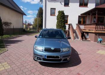 SKODA FABIA 1,2 benz. 2007 r. 4 drzwi KLIMATYZACJA czujniki cofania zarej.