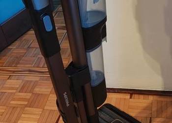 Odkurzacz pionowy Aqua Trio Philips