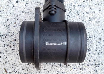 VW Passat B6 Przepływomierz powietrza 0281002531 038906461B