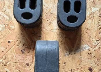 6053849 / 77FB - 5A262 - CA / 7131646 Wieszak wydechu  FIESTA 1976-1989