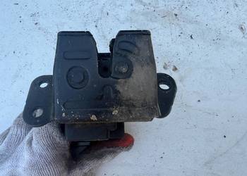 Zamek klapy Kia Ceed I