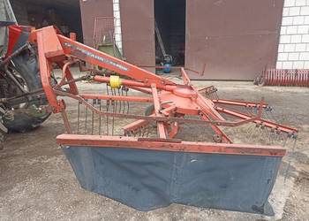 Zgrabiarka karuzelowa Deutz-Fahr KS85DN