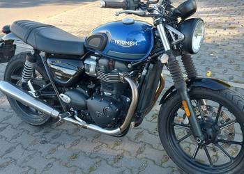 Triumph STREET TWIN 900 ABS