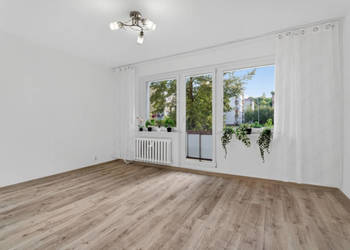 4 pokoje, oddzielna kuchnia +balkon w centrum Gryfina.