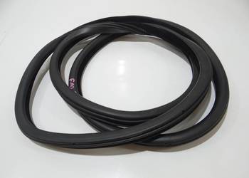 USZCZELKA DRZWI PRAWY TYŁ BMW F10