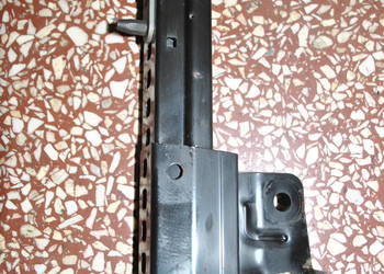 Szyna fotela KOMFORTOWEGO, strona  kierowcy przy progu BMW E60 E61 E65 E66