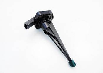 CZUJNIK POZIOMU OLEJU 2.0 TDI AUDI A4 B8 A5 A6 C7 Q5 Q3 CNH 07P907660