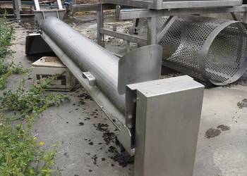 Podajnik ślimakowy ze stali nierdzewnej (pochyły) Podajnik ślimakowy ze stali nierdzewnej (pochyły)