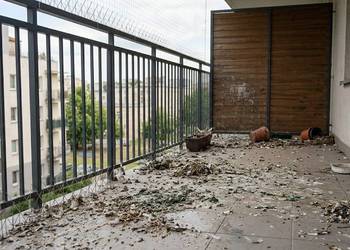 Usługi sprzątania balkonu po gołębiach, z odchidów, Wrocław, cennik,