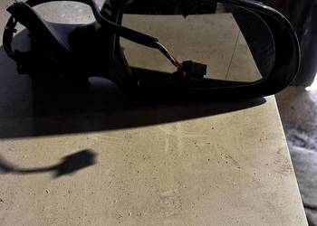 Lusterko prawe a4b8 + lewe