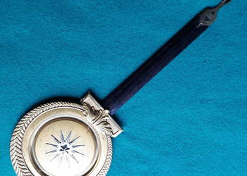 Wahadło listwowe po Guciu B.=ok.32,5 cm. Wahadło listwowe po Guciu B.=ok.32,5 cm.