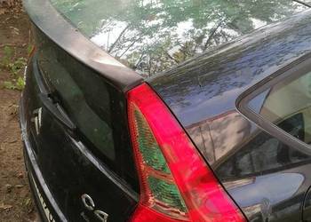 Sprzedam auto uszkodzony silnik