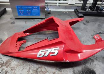 Owiewka zadupek Triumph Daytona 675 06-12