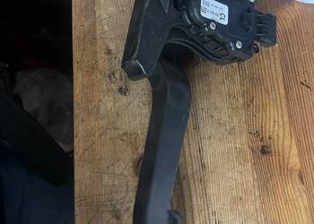 Potencjometr gazu opel9129423