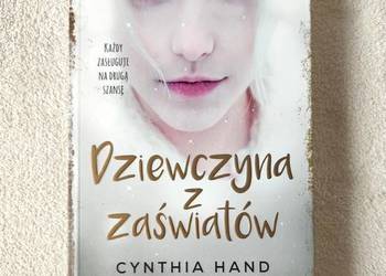 Książka Dziewczyna z Zaświatów Cynthia Hand