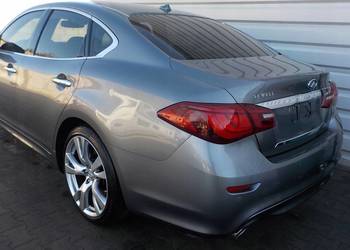 PAS TYLNY PODŁOGA BAGAŻNIKA INFINITI Q70 2013-