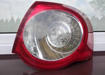 VW Passat B6 kombi Variant lampa tył tylna prawa oryginał 3C9945096