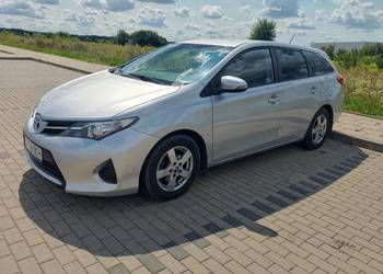 Toyota Auris II generacji