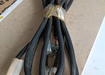 Komplet przewodów akumulatorowych C385