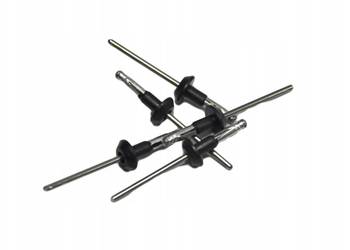 VOLVO czarny nit montazowy chlapacz zderzak hak OE