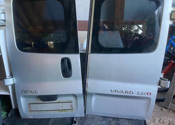 Tylne kompletne drzwi Vivaro, Trafic, Primastar 2007r, kolor 82U