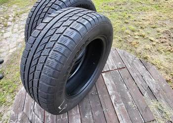 Opony zimowe 235/60R17