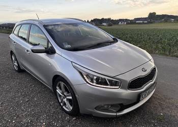 Kia ceed 1.6 cdrw 2013r. CarPlay