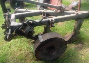 Pług 3 skibowy