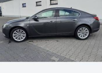 Opel insignia 2.0 160 KM osoba prywatna auto krajowe