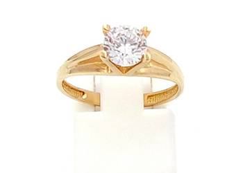 WYPRZEDAŻ !-30%Pierścionek r.13,5 Złoty pr.333 classic z jednym kaZ-396 WYPRZEDAŻ !-30%Pierścionek r.13,5 Złoty pr.333 classic z jednym kaZ-396