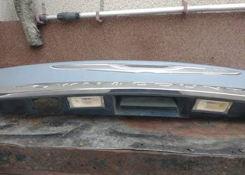 Chrysler town country blenda bagaznika spojler