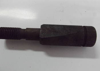 Klin osi przedniej LTZ