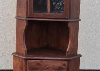 Szafka narożna drewniana.