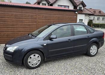 Ford Focus mk2 sedan