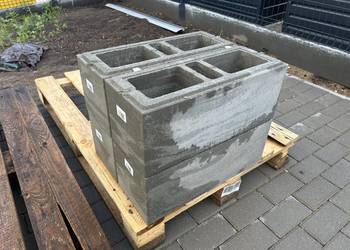Bloczek słupkowy betonowy (gazon, donica betonowa)