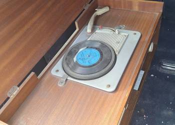 Sprzedam radio prl Diora