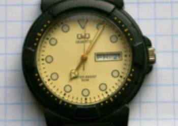 ZEGAREK MĘSKI MARKI Q&Q QUARTZ