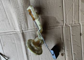 Czujnik pływak lewej komory zbiornika paliwa BMW E38 diesel